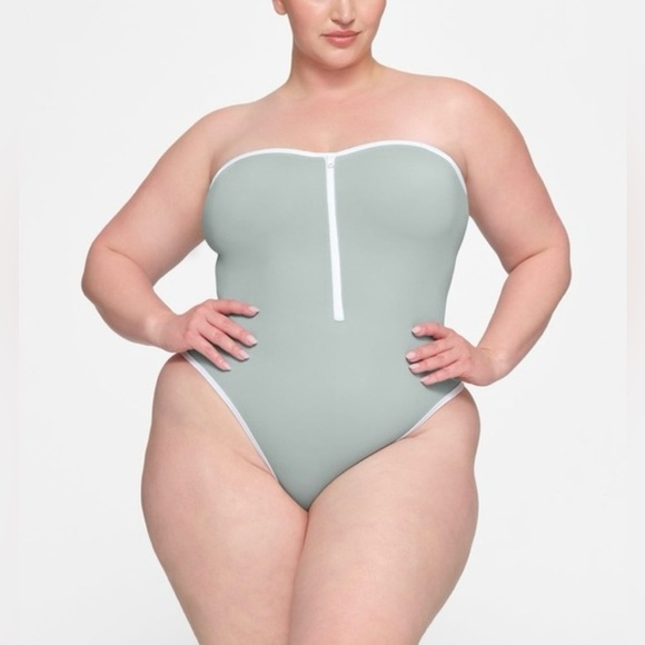 NWT SKIMS Pacific Blue Sporty Zipper Strapless One Piece Bathing Suit Size 2X - Picture 2 of 13